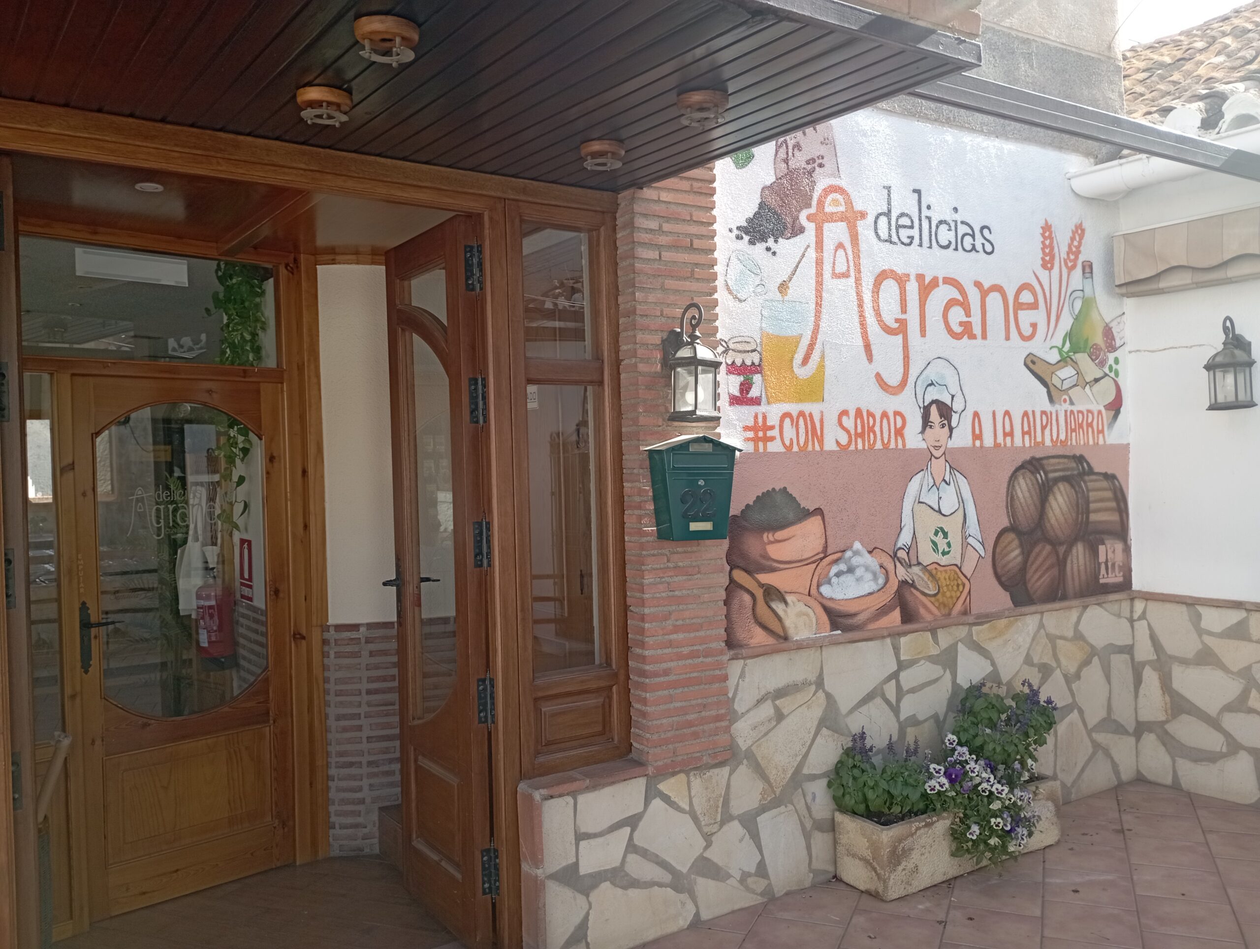 delicias a granel shop front orgiva